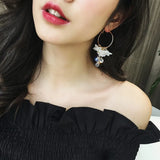 💧 Boucles d’Oreilles Goutte d’Eau en Acrylique – Cristal & Fleurs Élégantes ✨