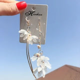 💧 Boucles d’Oreilles Goutte d’Eau en Acrylique – Cristal & Fleurs Élégantes ✨