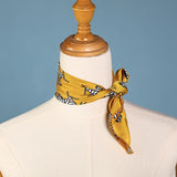🧣 Petit Foulard Carré en Satin Imprimé