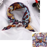 🧣 Petit Foulard Carré en Satin Imprimé