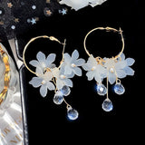 💧 Boucles d’Oreilles Goutte d’Eau en Acrylique – Cristal & Fleurs Élégantes ✨