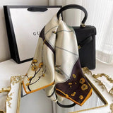 🧣 Foulard Carré en Soie 70x70cm – Style Luxe Femme & Accessoire de Sac