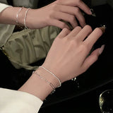 ✨ Bracelet Élégance Intemporelle – Le Bijou Chic & Minimaliste Qui Fait Craquer 💖