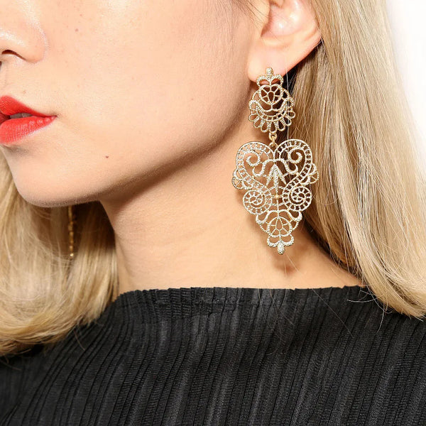 ✨ Boucles d’Oreilles Pendantes Bohème – Design Fleur & Feuille