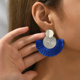 ✨ Boucles d’Oreilles Femme Bohème Chic – Pendants Franges Blancs Élégants 🤍