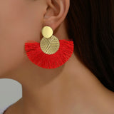 ✨ Boucles d’Oreilles Femme Bohème Chic – Pendants Franges Blancs Élégants 🤍