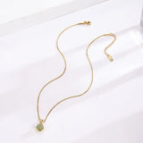 💚 Collier Pendentif Goutte d’Eau en Opale Verte – Élégance Dorée & Zircon ✨