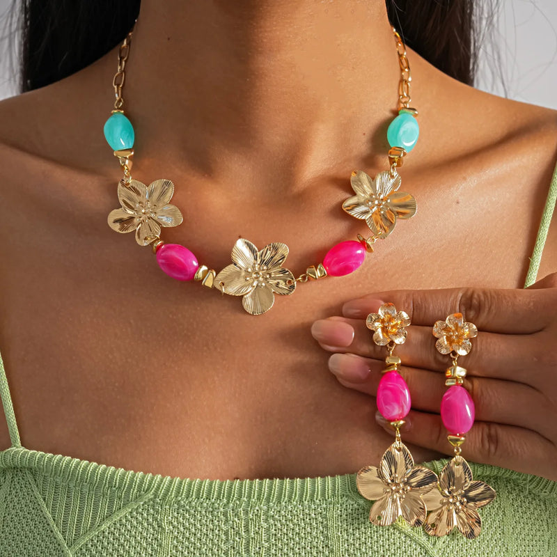 🌸 Ensemble de Colliers Vintage Floraux en Acrylique – Perles Roses & Turquoise ✨