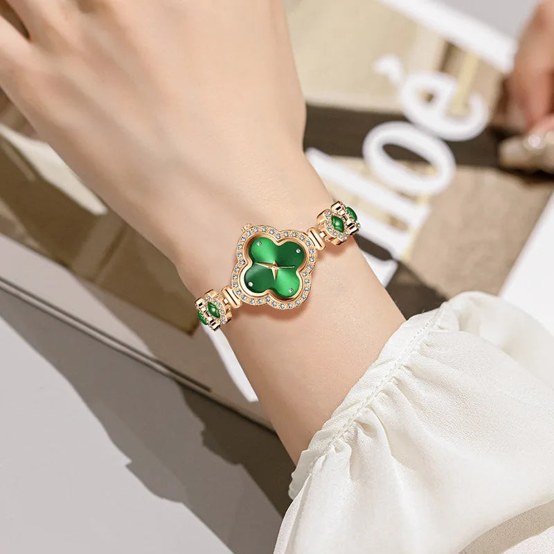 Montre élégante  de luxe