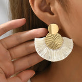 ✨ Boucles d’Oreilles Femme Bohème Chic – Pendants Franges Blancs Élégants 🤍