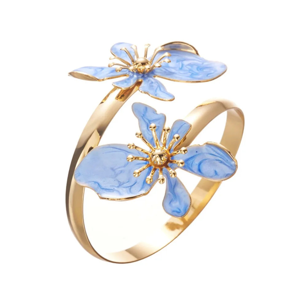 Bracelet à grande fleur au design audacieux 🌸