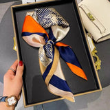 🧣 Foulard Carré en Soie 70x70cm – Style Luxe Femme & Accessoire de Sac