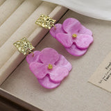 🌸 Boucles d’Oreilles Vintage en Acrylique – Pétales de Fleur Élégants & Luxe ✨