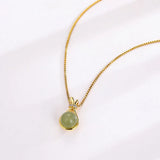 💚 Collier Pendentif Goutte d’Eau en Opale Verte – Élégance Dorée & Zircon ✨