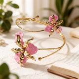🌸 Bracelet Manchette Floral – Jonc Ouvert Élégant & Chic