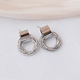 💛 Boucles d’Oreilles Pendantes Rondes Vintage – Style Géométrique Élégant ✨