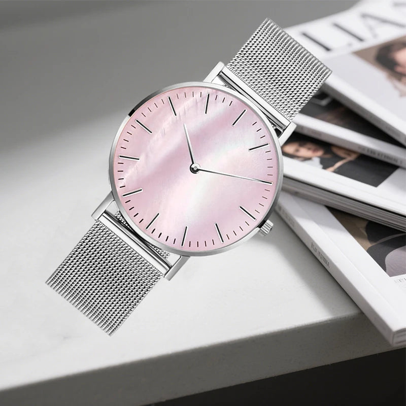 Montre tendance femme  mode luxe alliage