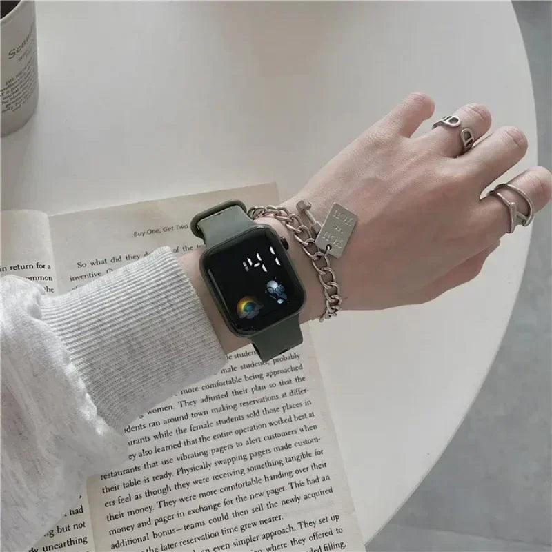 Montre numérique  femme tendance